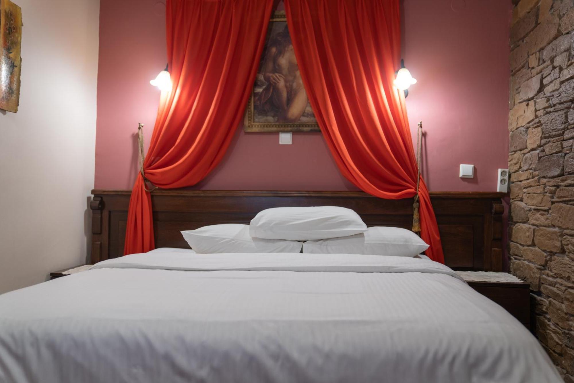 Kallinikos Guesthouse Káto Loutrákion Zewnętrze zdjęcie