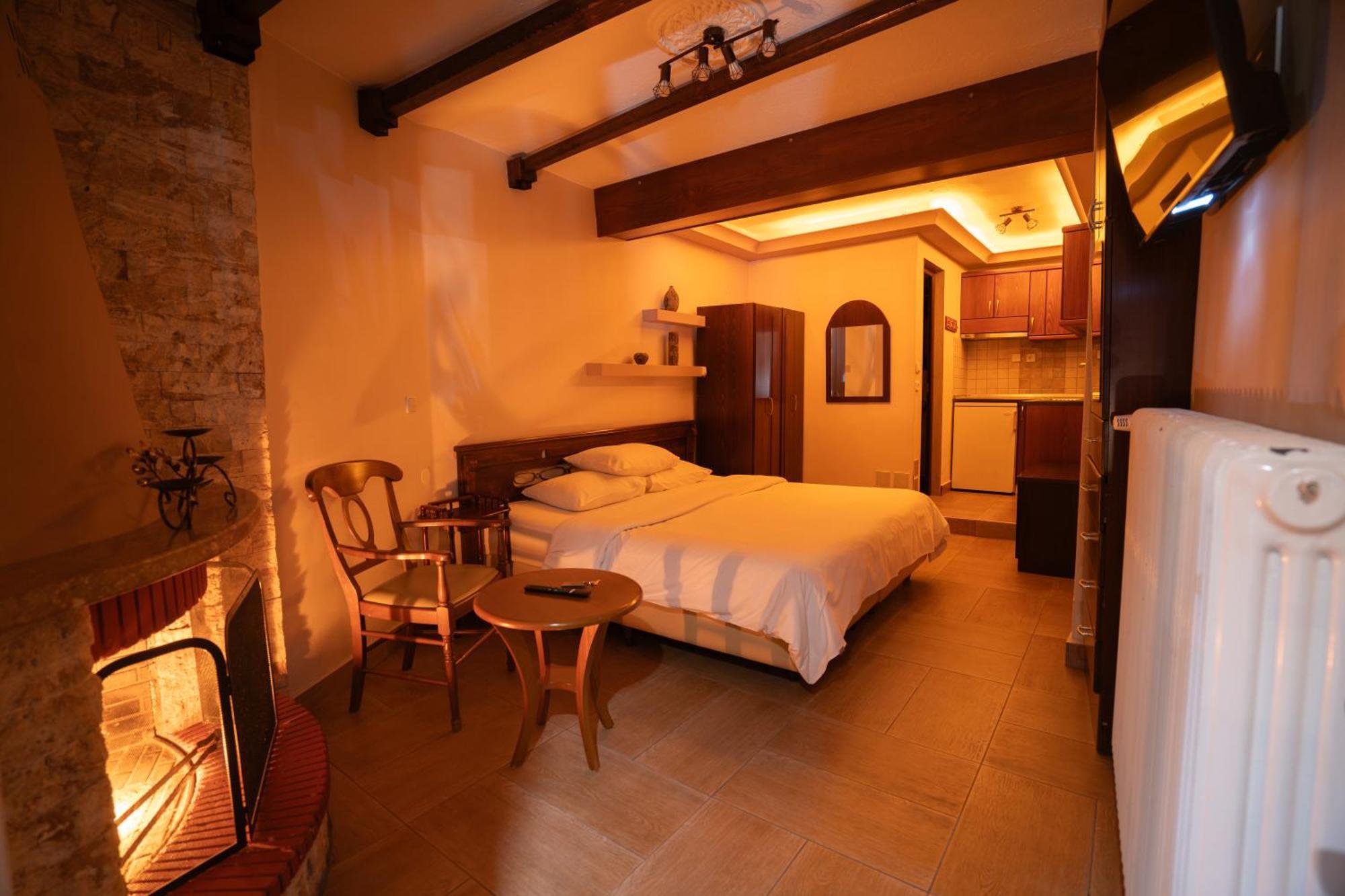 Kallinikos Guesthouse Káto Loutrákion Zewnętrze zdjęcie