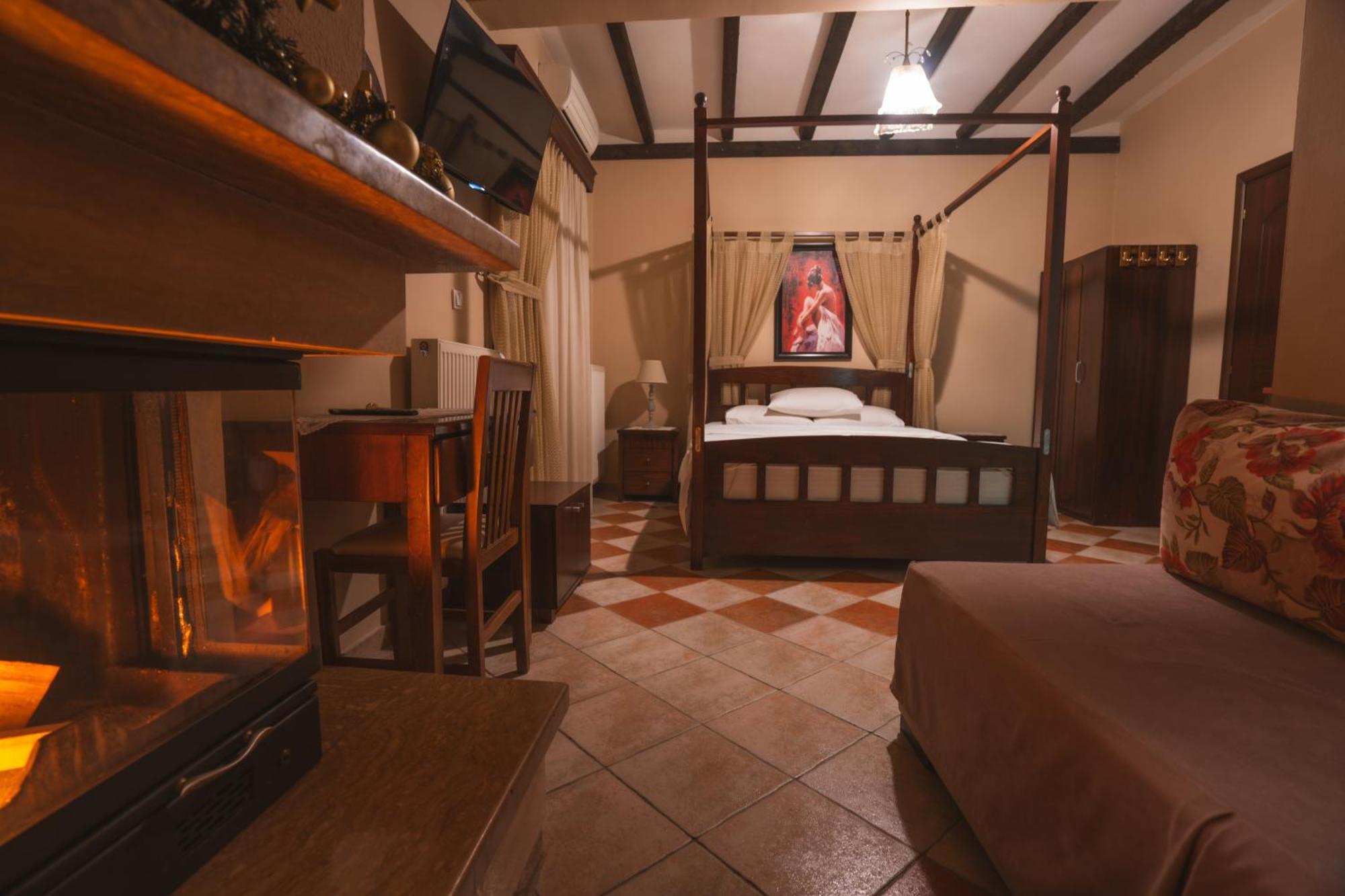 Kallinikos Guesthouse Káto Loutrákion Zewnętrze zdjęcie